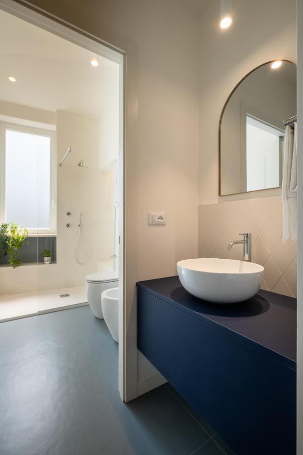 Realkasa Gallery Blue Suite โบโลญญา ภายนอก รูปภาพ
